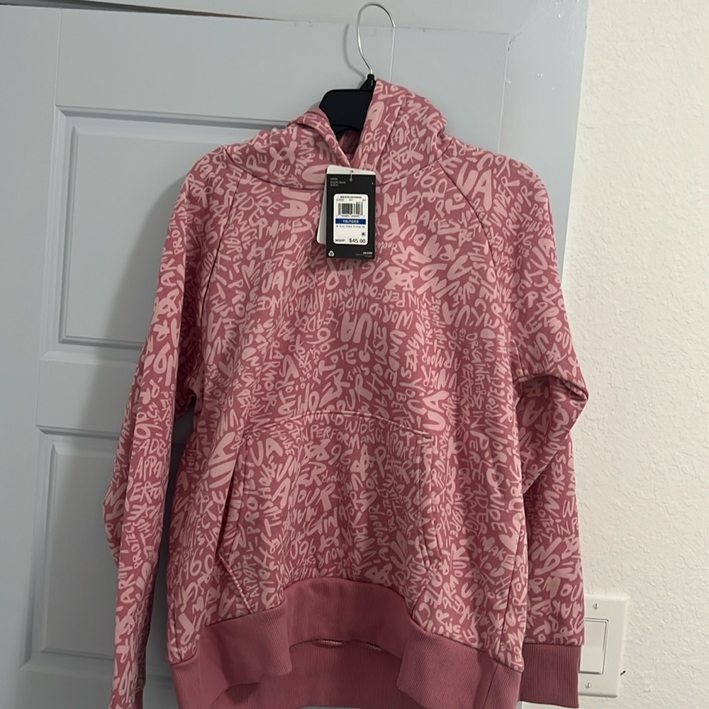 New with tags pink under armor hoodie